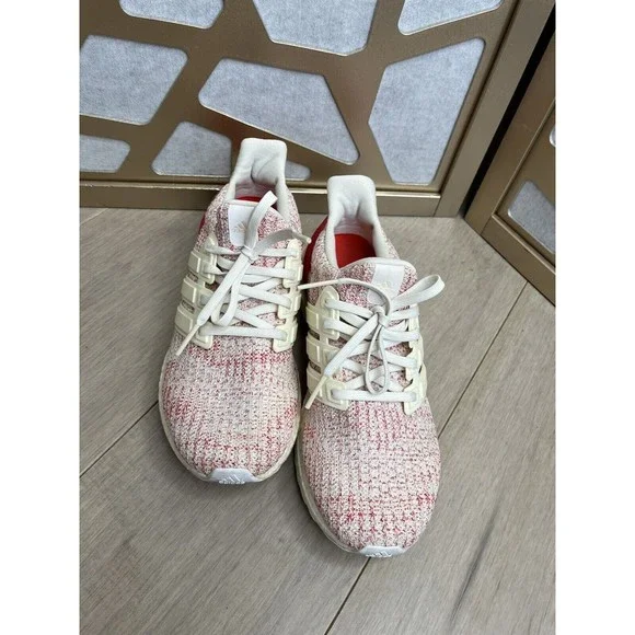 adidas gazelle silver green womens adidas ULTRABOOST 21 Running Shoes | Grey Three main image 0